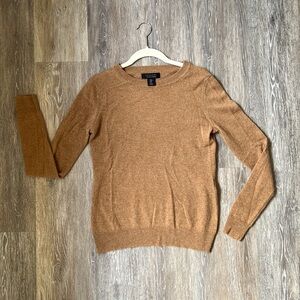 Brown Tahari 100% 2-ply cashmere sweater